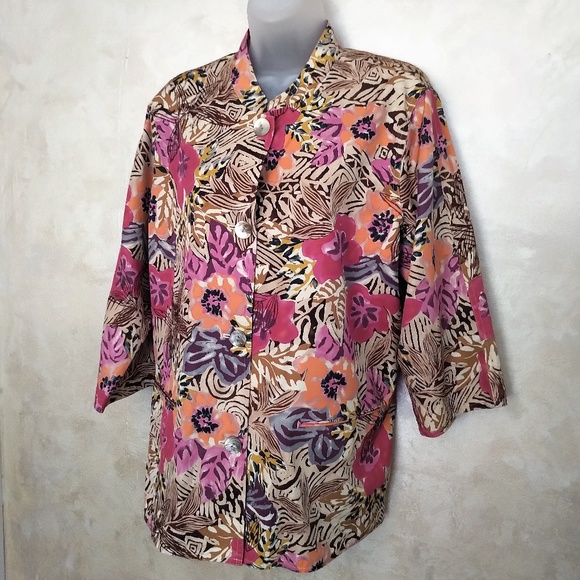 Laura Ashley Jackets & Blazers - Laura Ashley Light Silk Blend Jacket NWOT L/XL